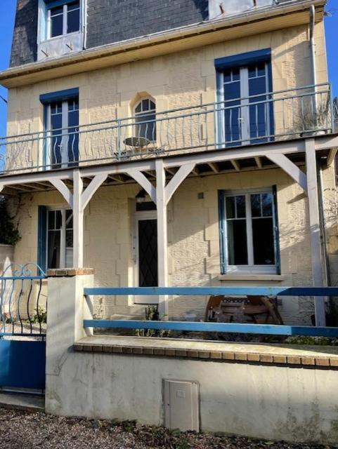 Maison De Charme Avec Vue Mer Trouville-sur-Mer Exterior foto